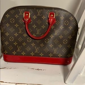 AUTHENTIC LOUIS VUITTON ❣️
